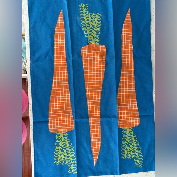Crate & Barrel Carrot Jumbo Dish Towel Blue Orange NWOT - Picture 2 of 4